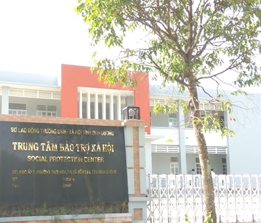Cô gái tố một cán bộ Trung tâm bảo trợ XH Bình Dương hãm hại