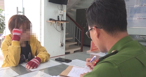 Bị phạt 12 triệu đồng vì tung tin máy bay rơi