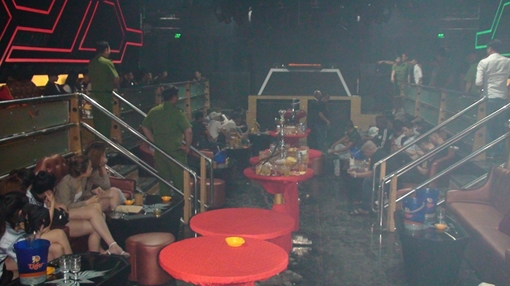 Holiday Clup "dính" 27 đối tượng dương tính tới ma túy, tàng trữ vũ khí