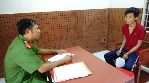 Gây 5 vụ trộm vì “khát” tiền chơi game