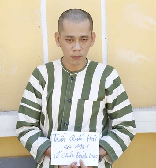 Phá sòng bạc mỗi ván 500 nghìn tiền xâu, bắt 29 đối tượng