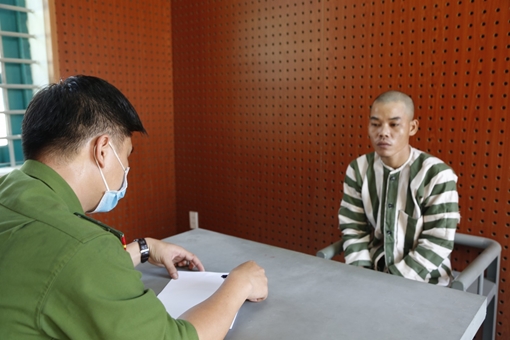 Đâm bạn vì bị mắng khi đang nhậu