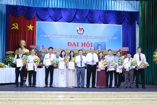 Nhóm tác giả Báo CAND đạt giải báo chí Nguyễn Văn Tiết