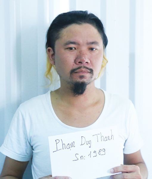 Dùng bom xăng đòi nợ