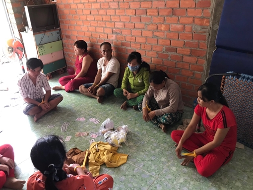 Phá sòng bạc dùng “mật khẩu” khi vào sới