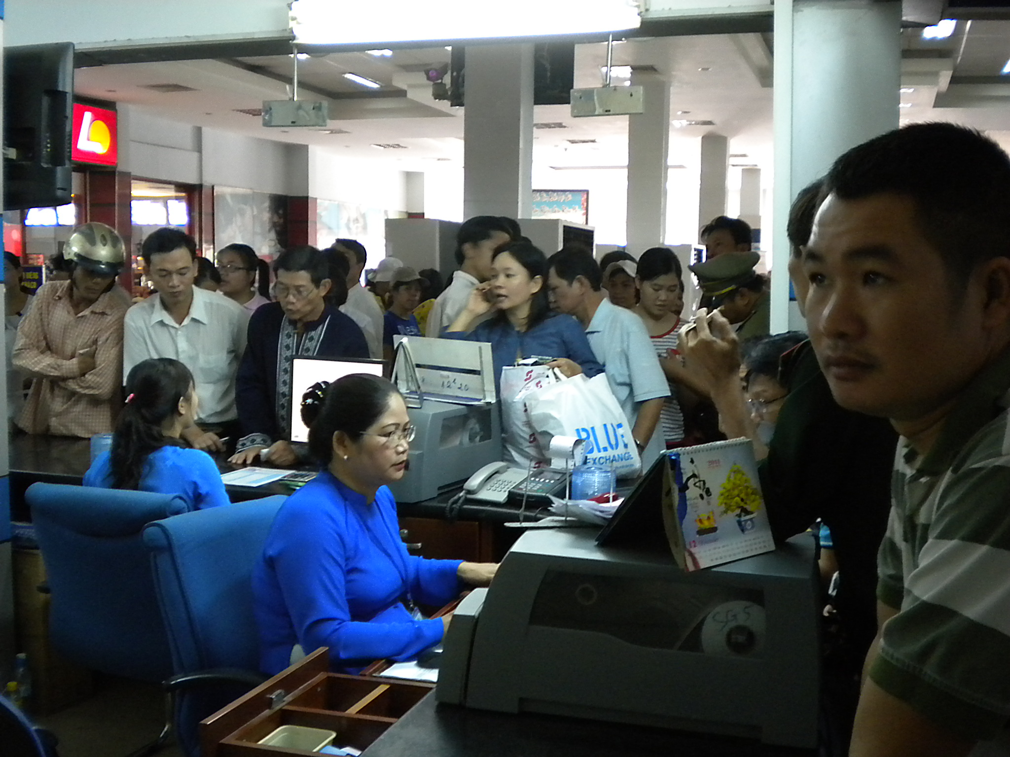 Bán vé tàu tết Đinh Dậu từ ngày 1-10