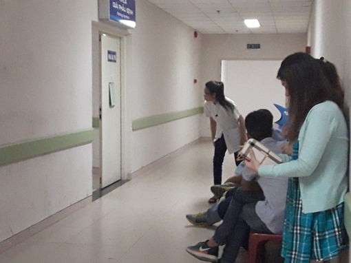 Mâu thuẫn, công nhân chặn cổng chém chết quản đốc