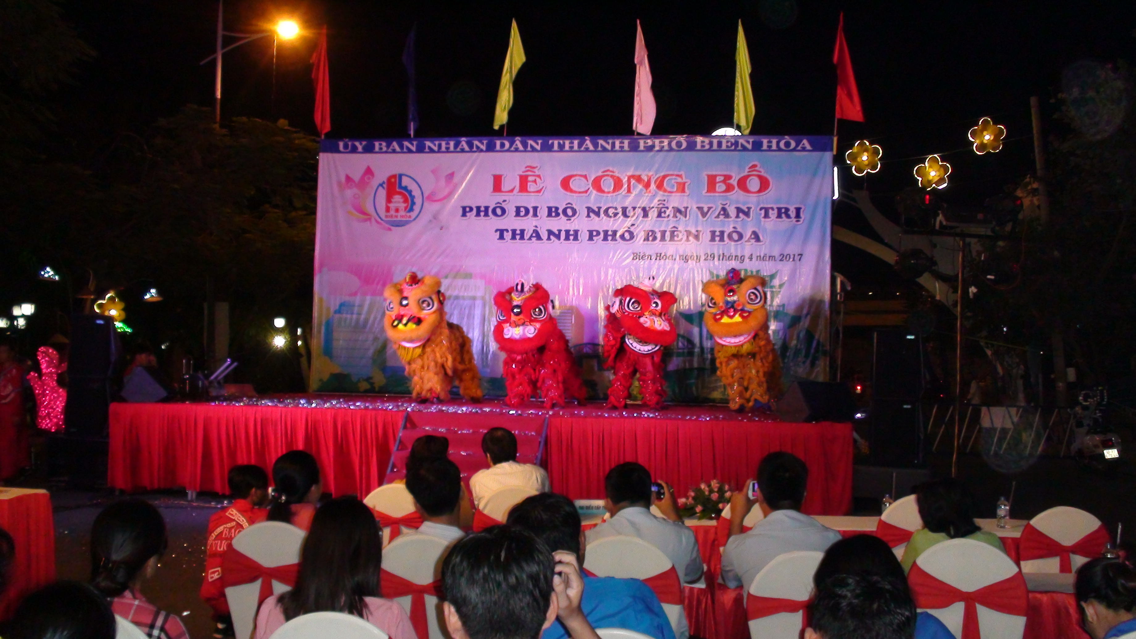 Đưa vào hoạt động tuyến phố đi bộ đầu tiên ở Đồng Nai