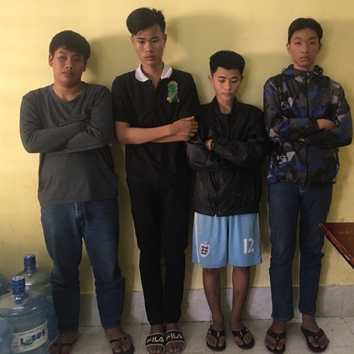 Băng cướp "nhí" gây cướp hàng loạt xe máy của phụ nữ  