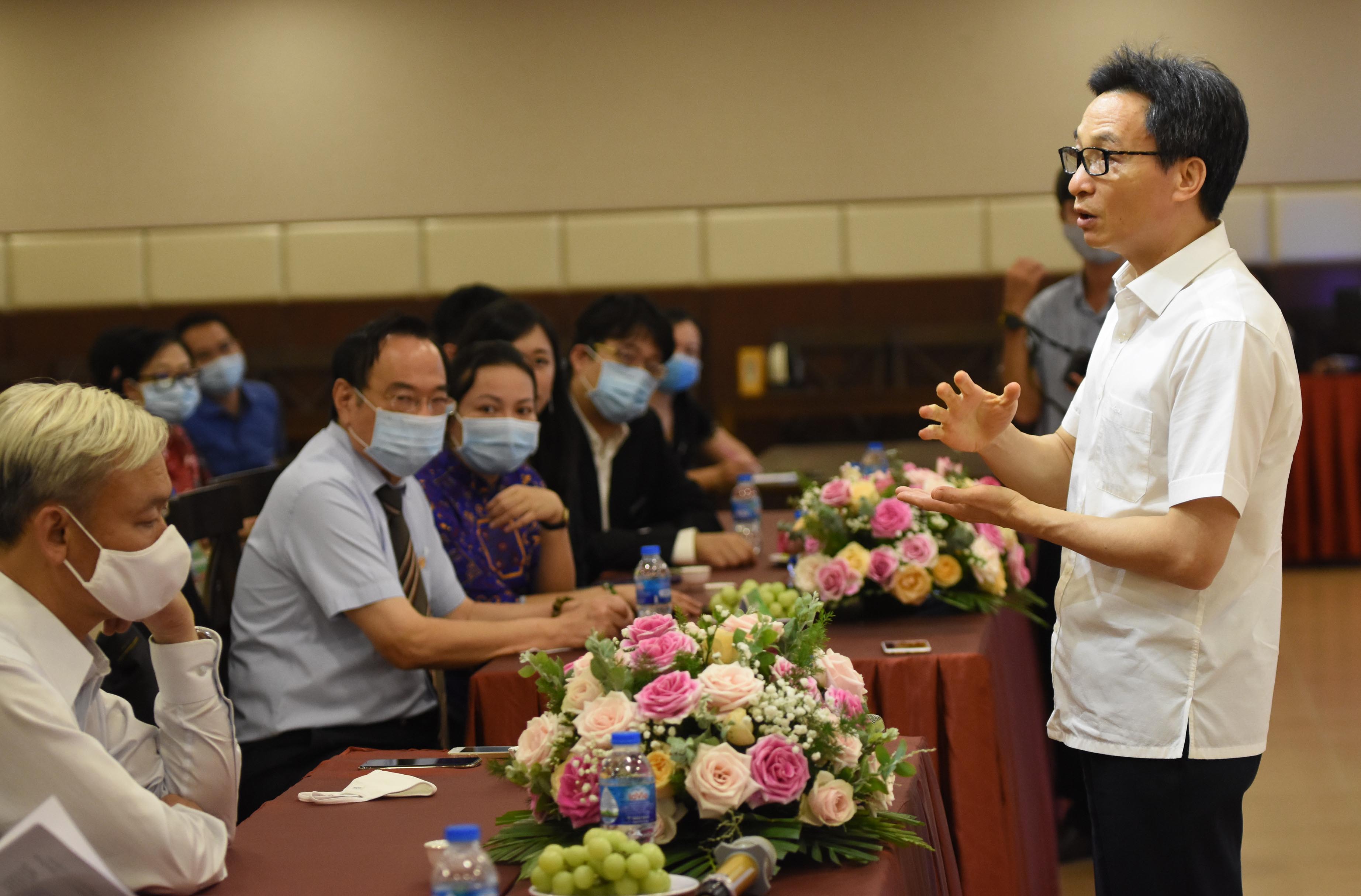 Phó Thủ tướng Vũ Đức Đam kiểm tra công tác phòng, chống dịch tại Đồng Nai