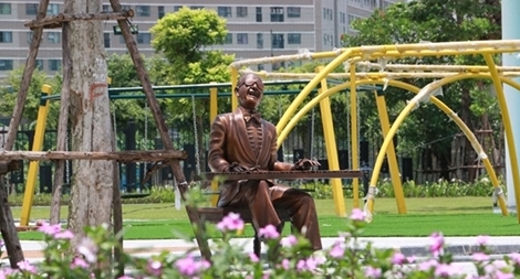 Độc đáo công viên mang hình dáng cây đàn tại Hà Nội