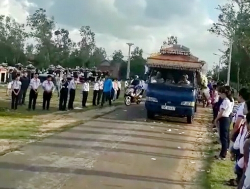 Tang thương sau vụ tai nạn giao thông  thảm khốc ở Phú Yên