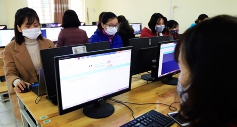 Nở rộ hình thức học online