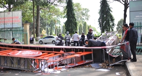 Sập cổng chào Bảo tàng Đắk Lắk, lòi ra thiết kế gian dối