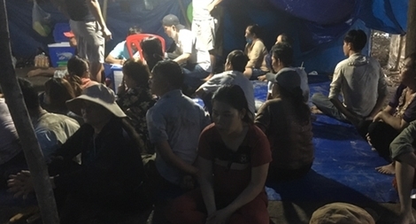 Triệt phá tụ điểm đánh bạc giữa đầm lầy