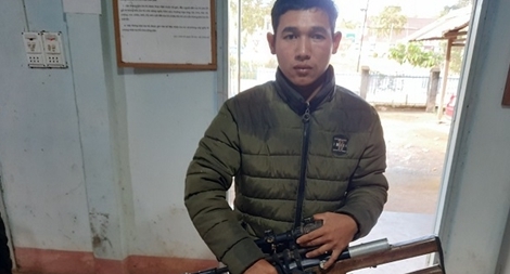 Kiểm tra, phát hiện 3 khẩu súng hơi cùng 3kg đạn