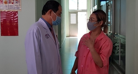 Ca mổ 10 tiếng bóc tách khối u đầu tụy "khủng" nhất thết giới 