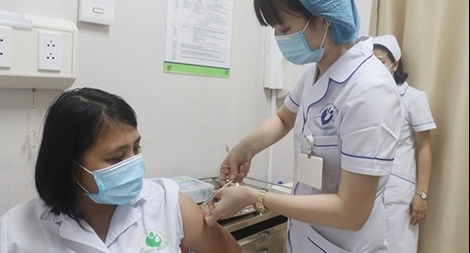 Sáu bệnh viện kết thúc tiêm chủng vaccine AstraZeneca