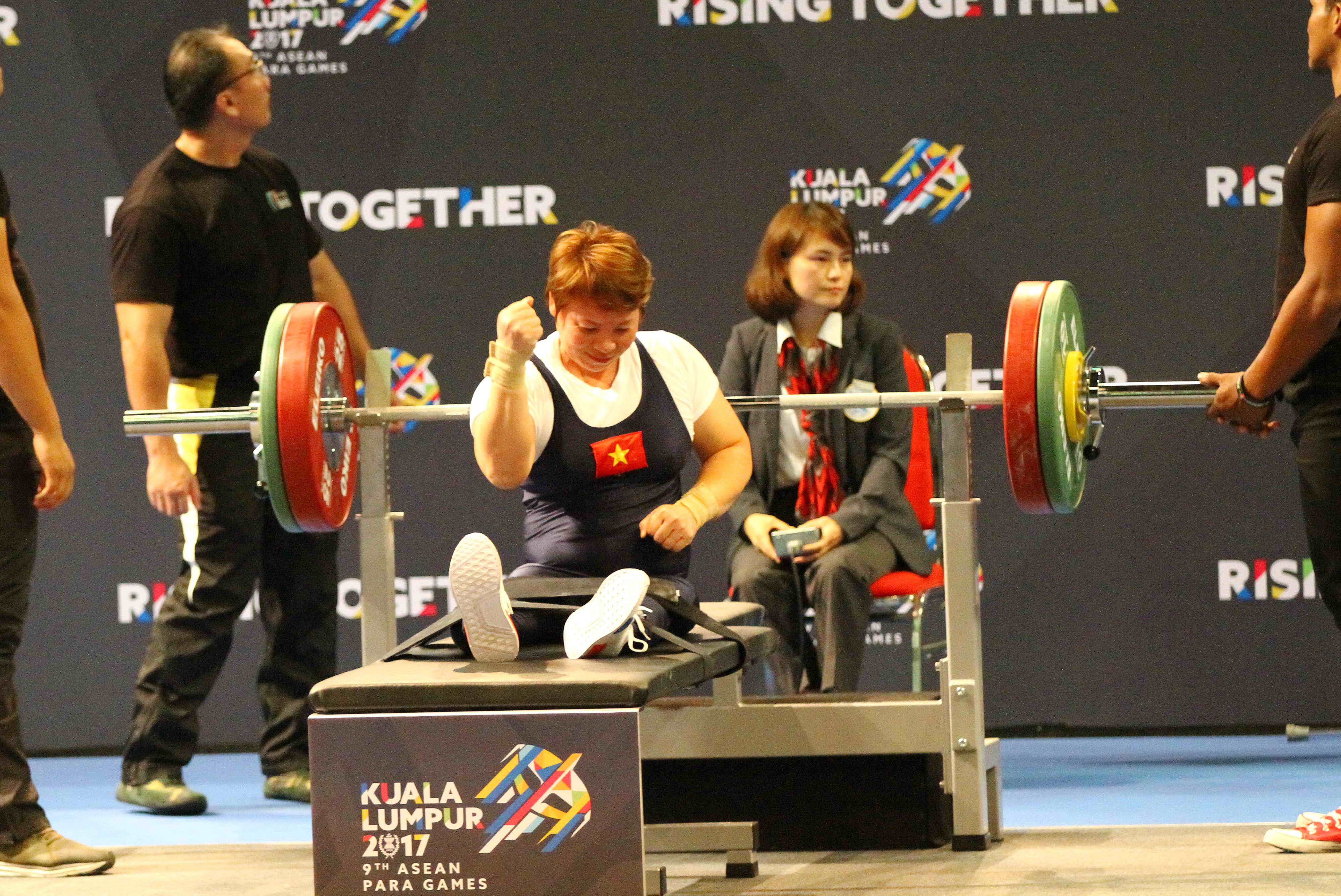 Bơi lội, cử tạ liên tiếp lập công tại ASEAN Para Games 