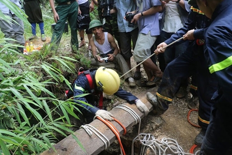 3 công nhân trong vụ ngạt khí hầm vàng đều đã tử vong