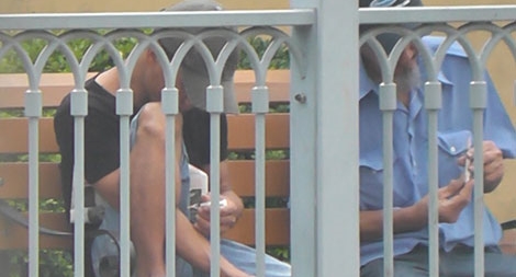 Ma túy và những bãi đáp công khai trong lòng thành phố