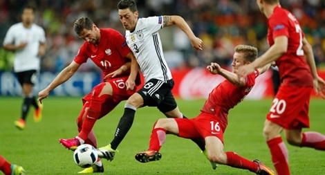 Ba Lan – Bồ Đào Nha: Không còn “đội bóng một người”