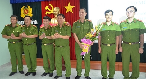 Khen thưởng Công an quận Đồ Sơn, TP Hải Phòng