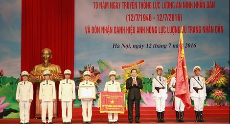 Lực lượng An ninh nhân dân đón nhận danh hiệu Anh hùng