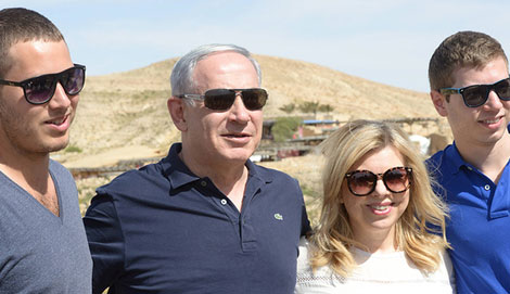 Thủ tướng Israel Netanyahu bị “đâm sau lưng”