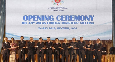 “Bài toán trắc nghiệm” về sự đoàn kết của ASEAN