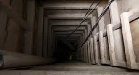 Kẻ trộm đào hầm cướp ngân hàng tại Ý