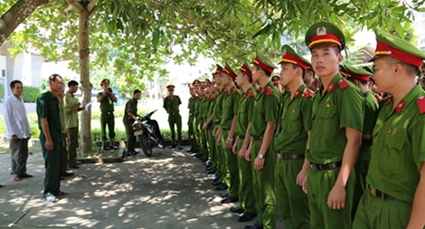 Hơn 1.300 học viên Cảnh sát về Nghệ An thực hiện "3 cùng"