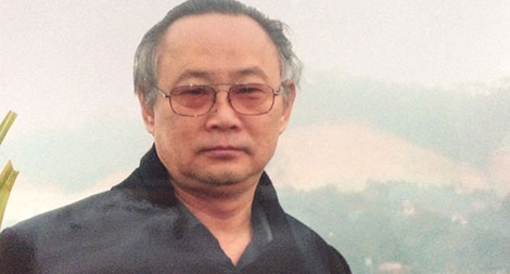 Nhà văn và câu chuyện cái danh xưng