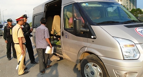 CSGT lập chốt truy lùng hung thủ vụ thảm án ở Quảng Ninh