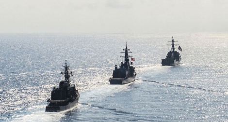 Nhật Bản quyết tâm bảo vệ hải lộ trên Biển Đông