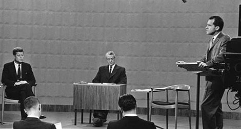 Tranh luận trên truyền hình – Nét đặc thù của bầu cử tổng thống Mỹ