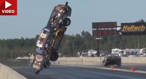 Siêu xe Ford Mustang gặp tai nạn kinh hoàng trên đường đua