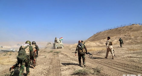 Dồn IS vào đường cùng