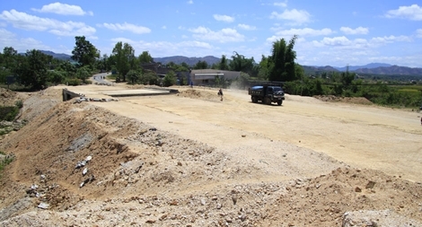 Yêu cầu đơn vị thi công nâng cấp, mở rộng QL 24 đảm bảo ATGT