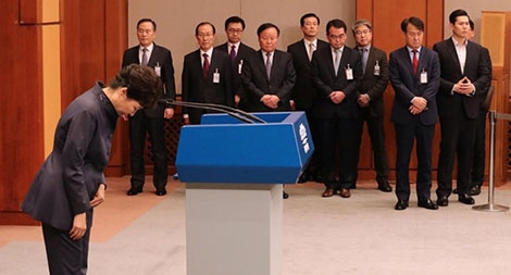 Căng thẳng đến nghẹt thở vụ bê bối chính trị ở Hàn Quốc