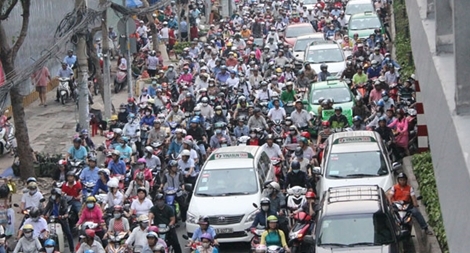 Vì sao giải pháp lệch ca, lệch giờ chống tắc đường, kẹt xe không hiệu quả?