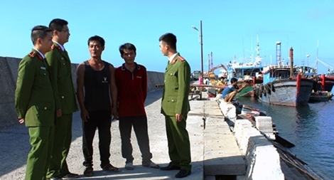 Bình yên trên huyện đảo tiền tiêu giữa Vịnh Bắc Bộ