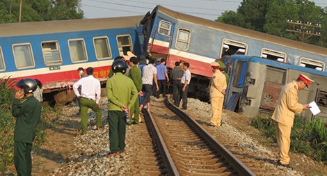 Tiết lộ giây phút đoàn tàu SE2 gặp nạn ở Thừa Thiên - Huế