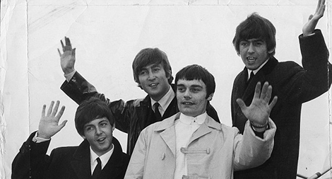 Hào quang chớp nhoáng của “Beatle thứ 5”