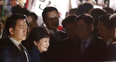 Chính trường Hàn Quốc: Rối như tơ vò