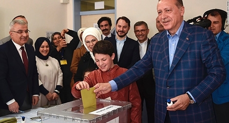 Quyền lực tuyệt đối cho Tổng thống Thổ Nhĩ Kỳ