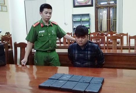 Chiêu giấu 10 bánh heroin cực "độc" của tội phạm ma túy