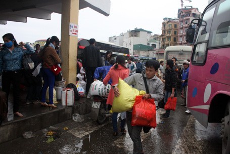 Hà Nội sẽ đóng cửa bến xe Giáp Bát, Gia Lâm