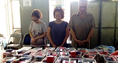 Nữ "cao thủ" cầm đầu đường dây mua bán hóa đơn trăm tỷ