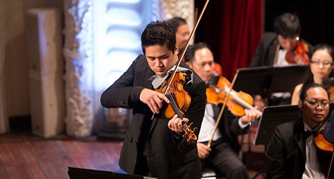 Thực thi bản quyền về văn học, nghệ thuật: Vướng… như gà mắc tóc